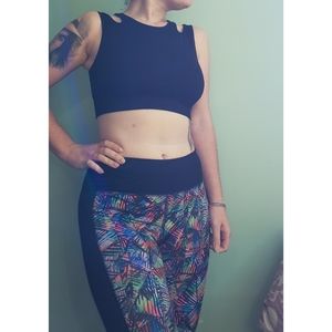 GEOMETRIC WORKOUT LEGGINGS!